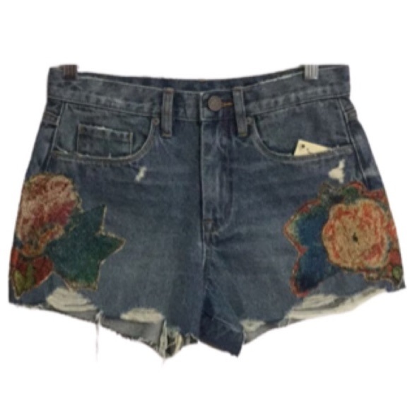 NWT Anthropologie BLANKNYC Barrow Jean Short Sz 26 - Picture 1 of 11